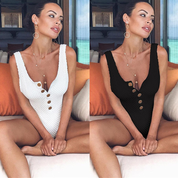 Стилен дамски цял бански с копчета в черен и бял цвят