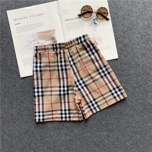 Модерен детски комплект от две части в кафяв цвят 