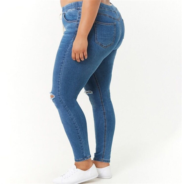 Спортно-елегантни дамски дънки с връзки