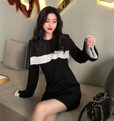 Модерна дамска черна рокля с дълъг ръкав 