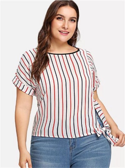 Bluză de damă în dungi cu decolteu O și șireturi