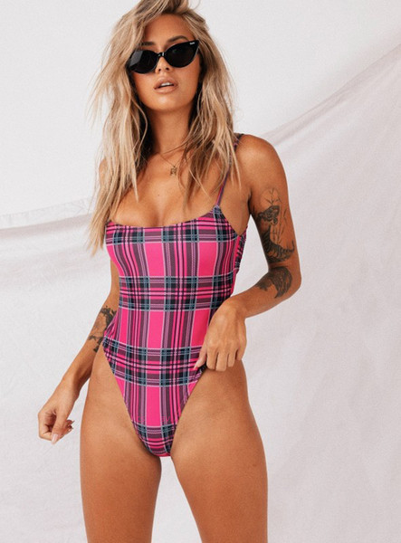 Модерен дамски бански костюм - два модела