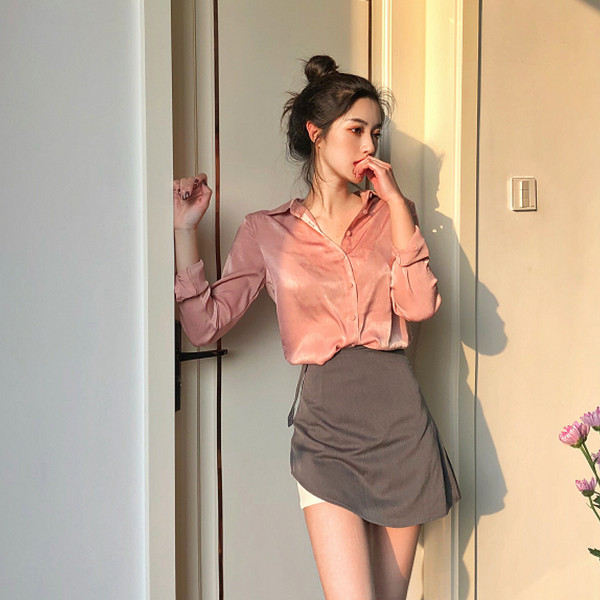 Модерна дамска риза в розов цвят