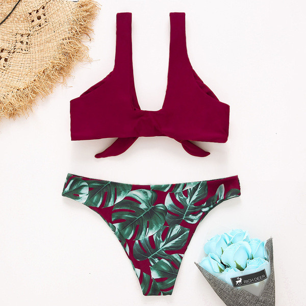 Модерен бански костюм от две части с десен