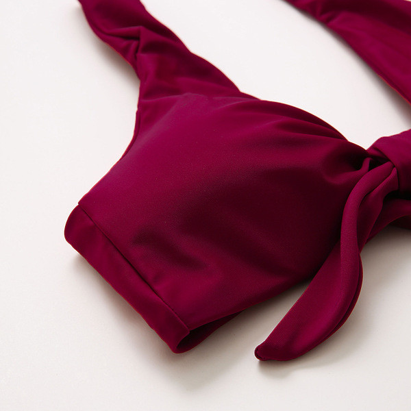 Модерен бански костюм от две части с десен