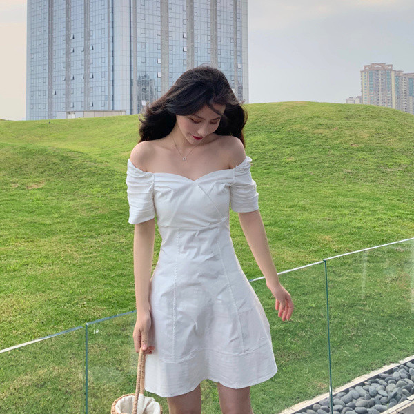 Ежедневна дамска рокля с паднали ръкави в три цвята