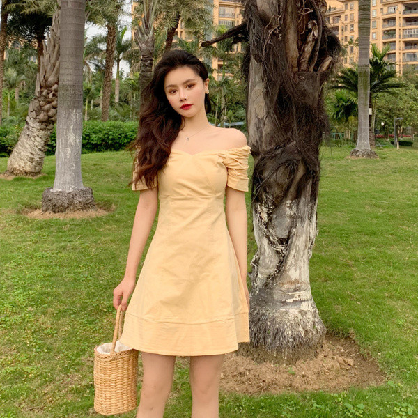 Ежедневна дамска рокля с паднали ръкави в три цвята