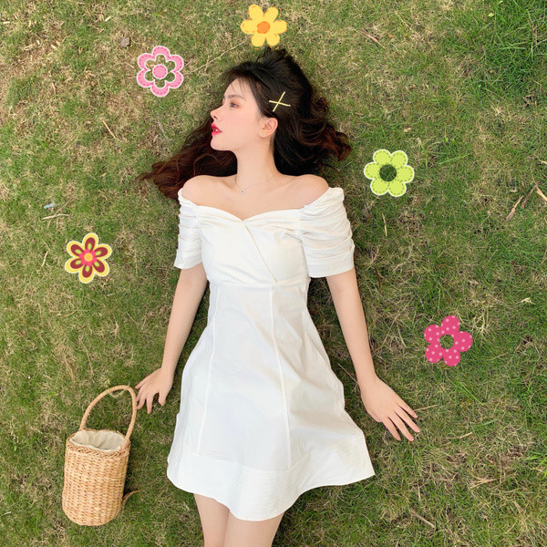 Ежедневна дамска рокля с паднали ръкави в три цвята