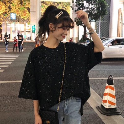 Модерна  дамска тениска с О-образно деколте в бял и черен цвят