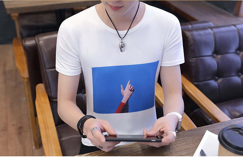 Мъжка тениска с О-образно деколте и апликация-два цвята