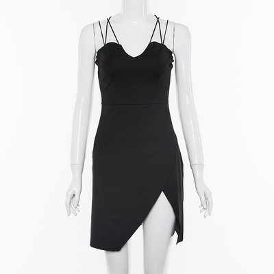 Модерна дамска рокля с тънки презрамки и цепка