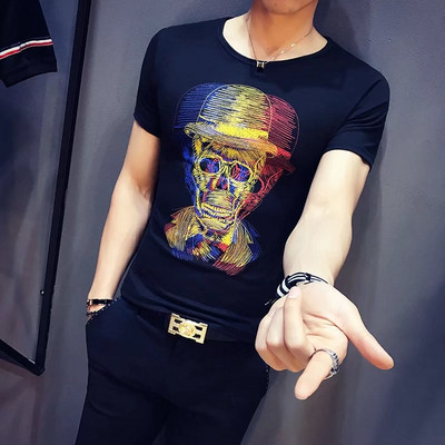 Модерна мъжка тениска с цветна щампа