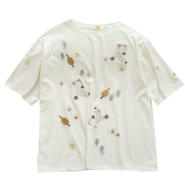 Дамска ежедневна тениска с бродерия в два цвята