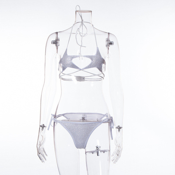 Модерен дамски бански костюм от две части с камъни