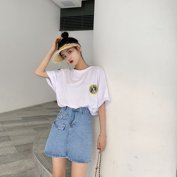 Ежедневна дамска дънкова пола с висока талия и декоративни джобове