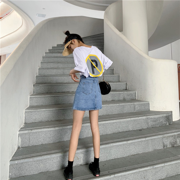 Ежедневна дамска дънкова пола с висока талия и декоративни джобове