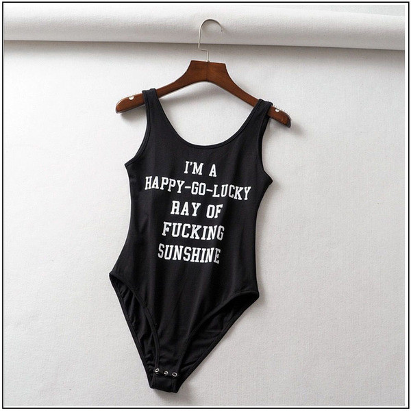 Ежедневно дамско боди с надпис в три цвята