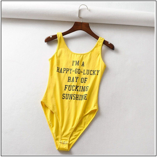 Ежедневно дамско боди с надпис в три цвята