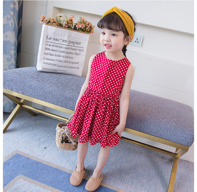 Модерна детска рокля разкроен модел в червен цвят