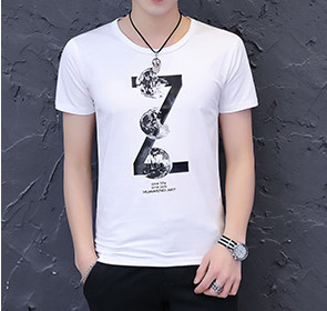 Актуална мъжка тениска с апликация в четири цвята