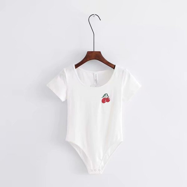 Ежедневно дамско боди с къс ръкав и бродерия в черен и бял цвят