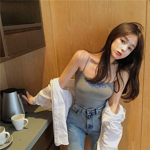 Maieu casual de damă, cu bretele subțiri, de culoare gri