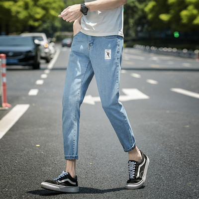 Blugi moderni de barbati in doua culori cu emblema si buzunare