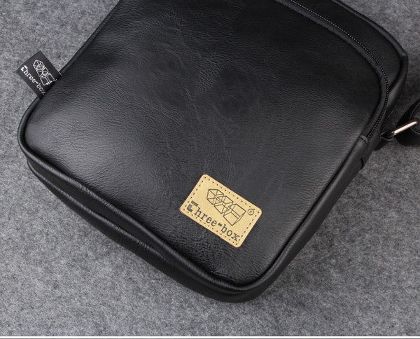 Geanta barbateasca in trei culori cu maner lung