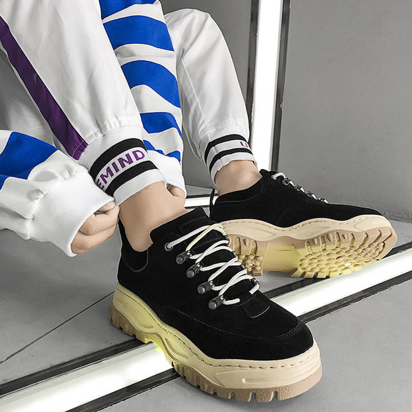 Tenisi de barbati actuali din piele intoarsa ecologica in mai multe culori