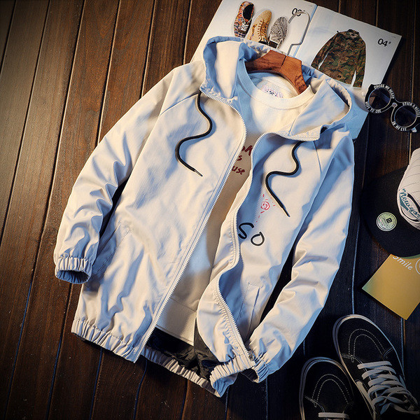 Модерно мъжко яке в два цвята с апликация 