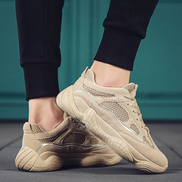 Model nou de adidasi pentru barbati in mai multe culori