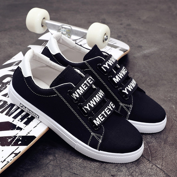 Tenisi casual barbatesti cu inscriptii pe cravate in trei culori