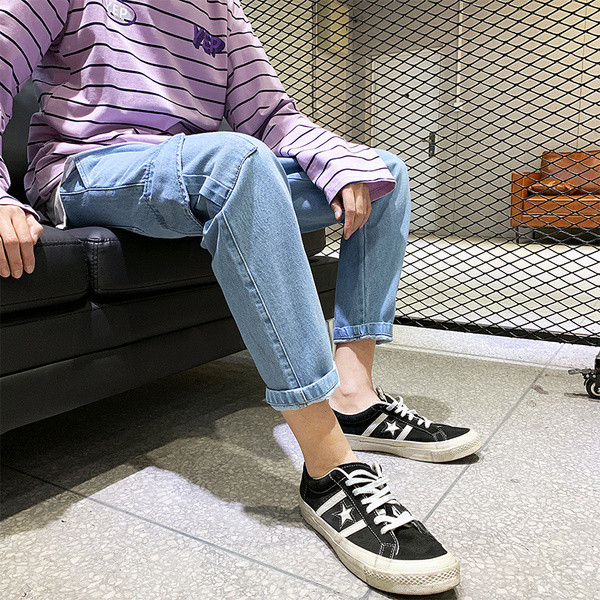 Blugi moderni pentru bărbați cu lungimea de 9/10 în albastru