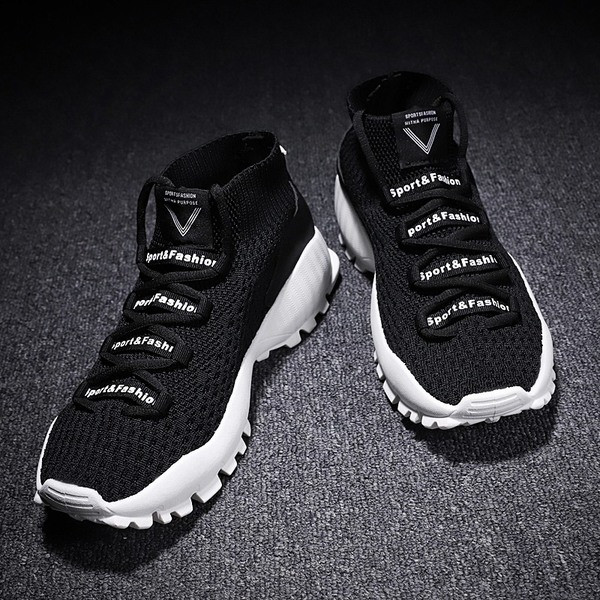 Спортни мъжки маратонки с надписи в черен, зелен и бежов цвят