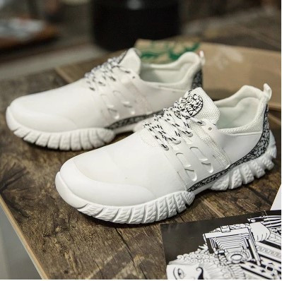 Adidași sport și casual pentru bărbați în diferite culori