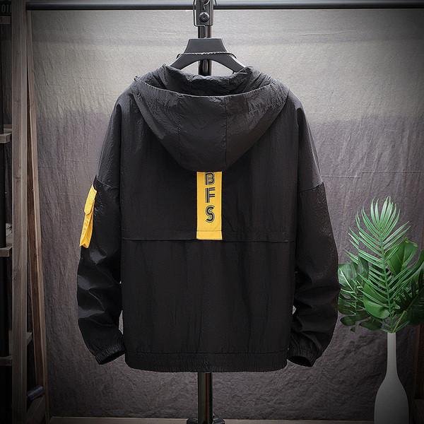 Jachetă sport pentru bărbați cu glugă și inscripție în patru culori