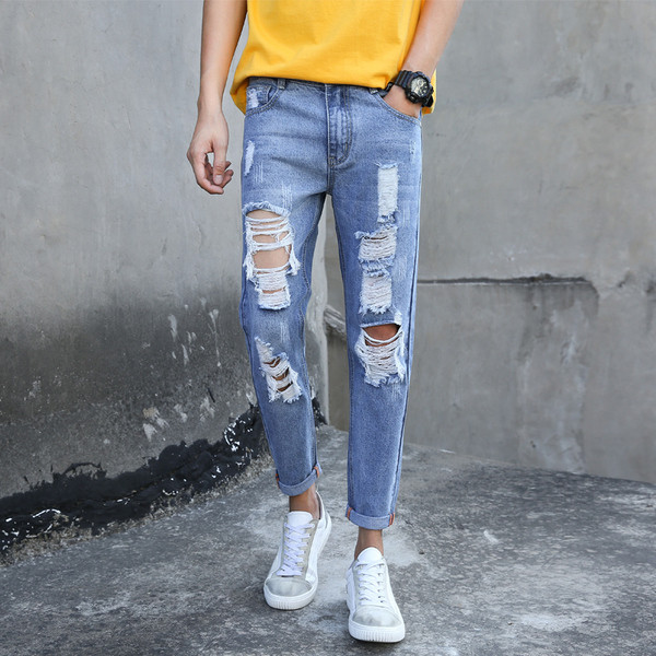 Blugi de bărbați moderni de culoare albastră cu motive rupte