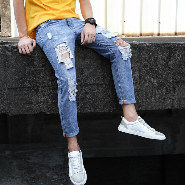 Blugi de bărbați moderni de culoare albastră cu motive rupte