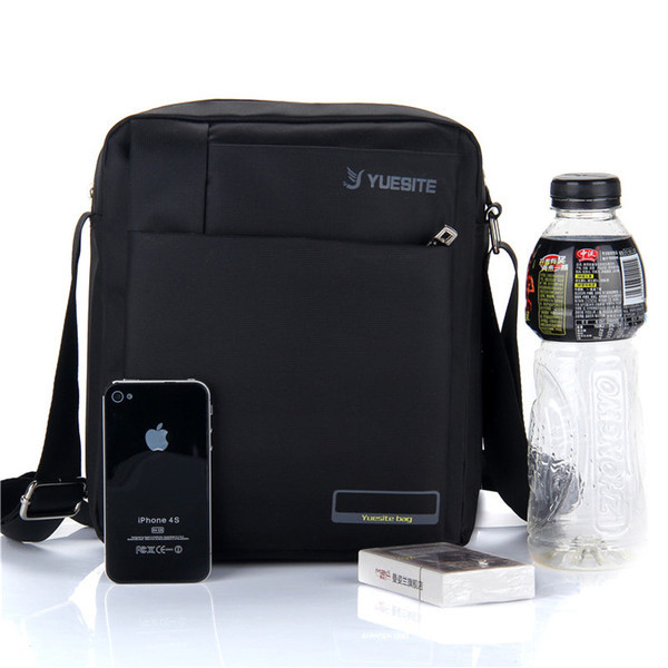 Férfi táska kicsi, nagy méretű