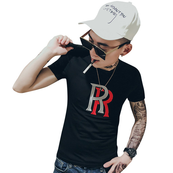 Tricou barbatesc cu broderie alb-negru