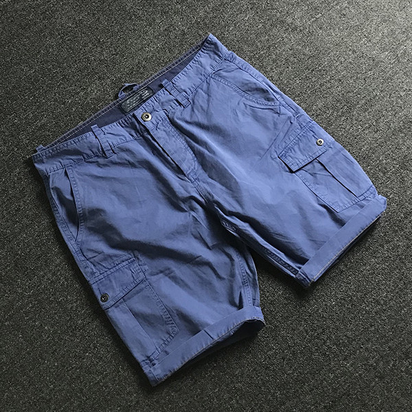 Pantaloni scurți de bărbați actuali cu buzunare în mai multe culori