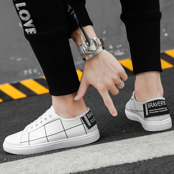 Tenisi casual barbatesti cu inscriptii in trei culori