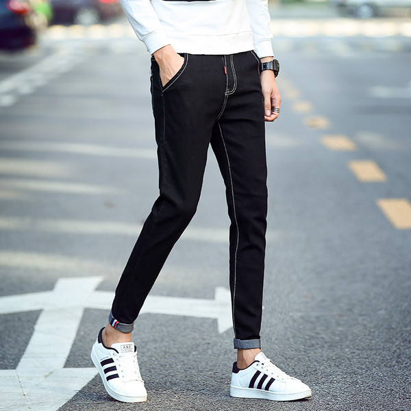 Blugi de bărbați actuali în trei culori cu emblemă