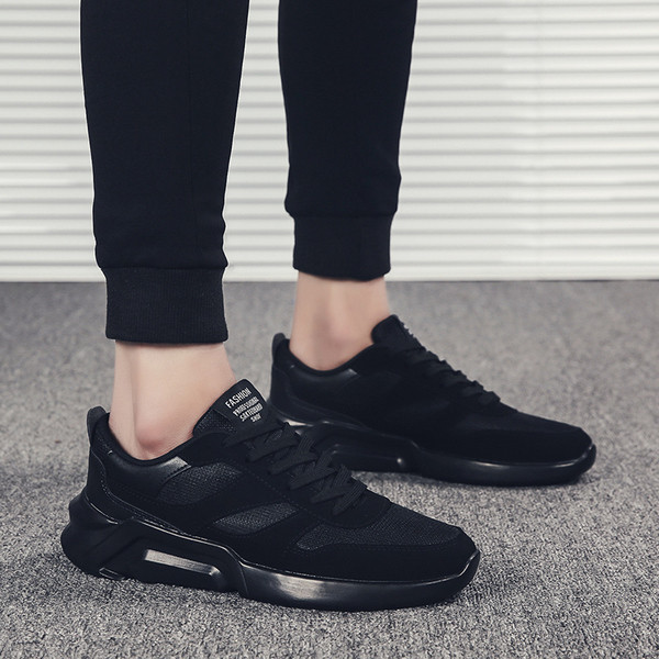 Tenisi casual barbatesti cu sireturi in trei culori