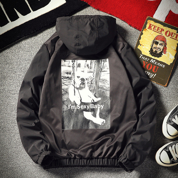 Geaca sport barbati in doua culori cu aplicatie pe spate