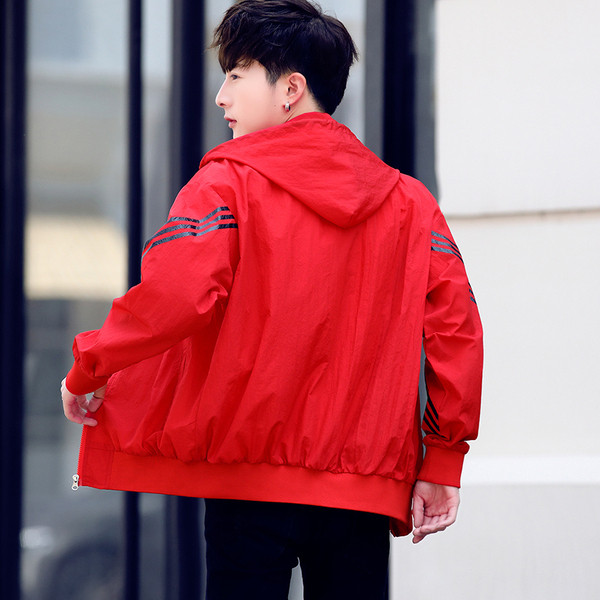 Geaca sport barbati in mai multe culori cu gluga si panglici colorate