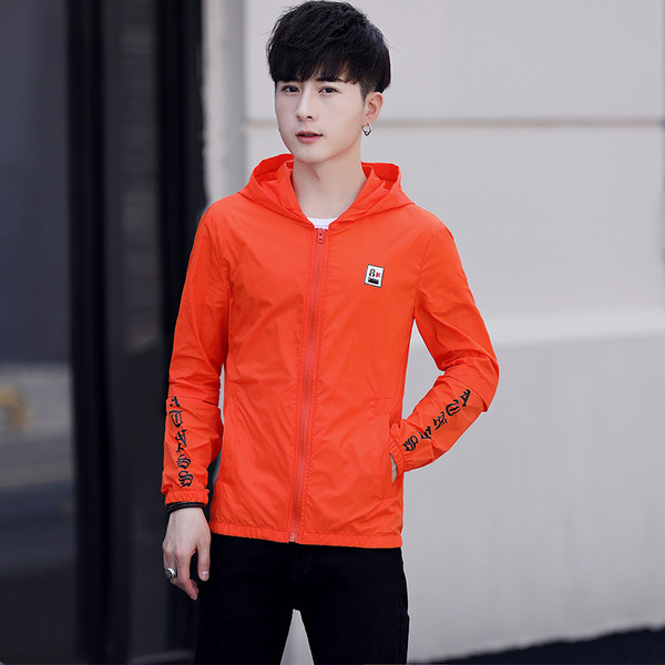 Jachetă sport modernă pentru bărbați în mai multe culori cu inscripție