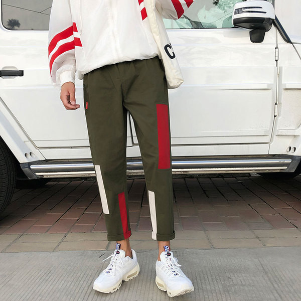 Pantaloni moderni pentru barbati in doua culori cu imprimeu color