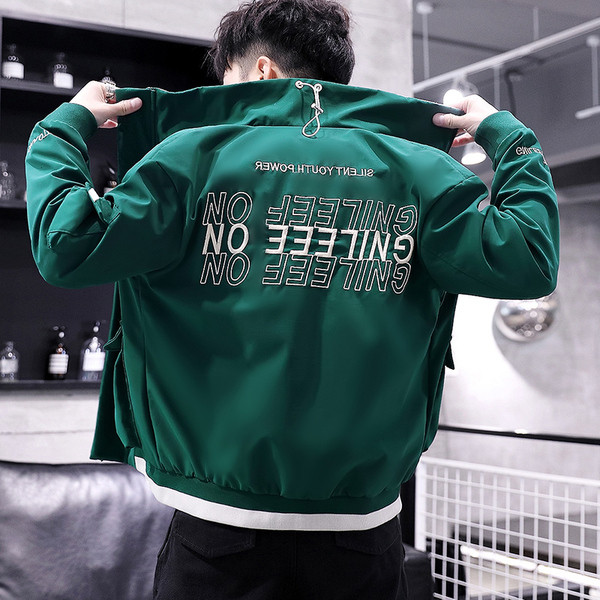 Jachetă modernă pentru bărbați cu guler înalt și inscripții în trei culori