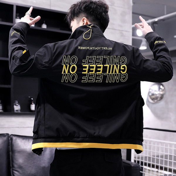 Jachetă modernă pentru bărbați cu guler înalt și inscripții în trei culori